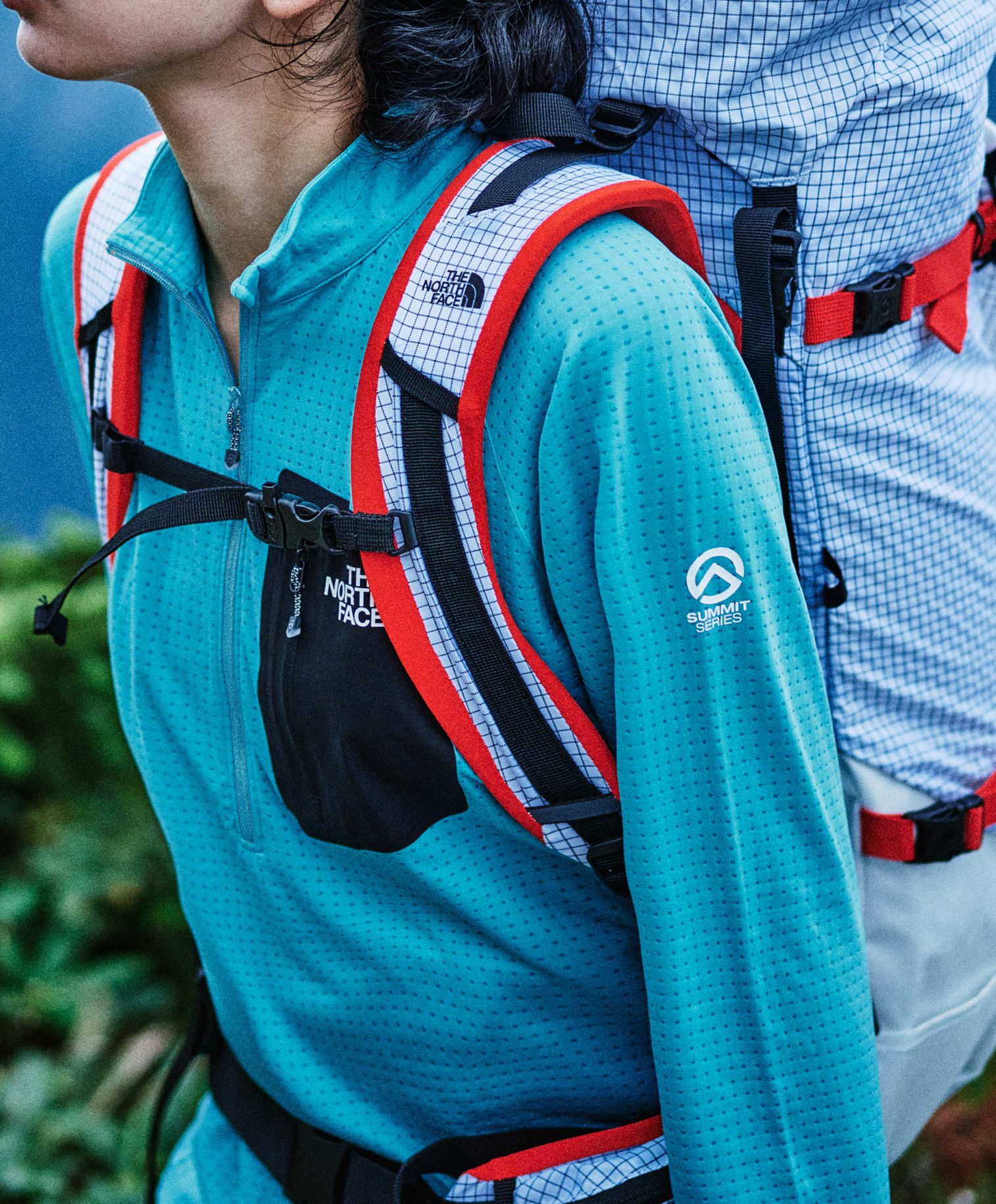 “THE NORTH FACE BASE LAYER”