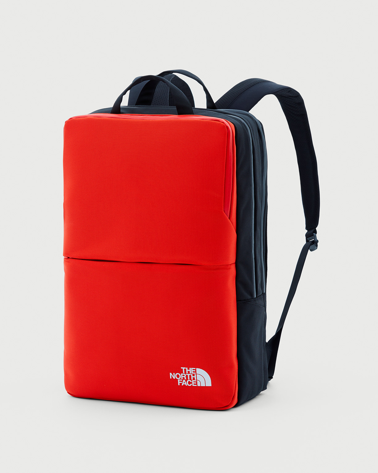 Shuttle Daypack Holiday