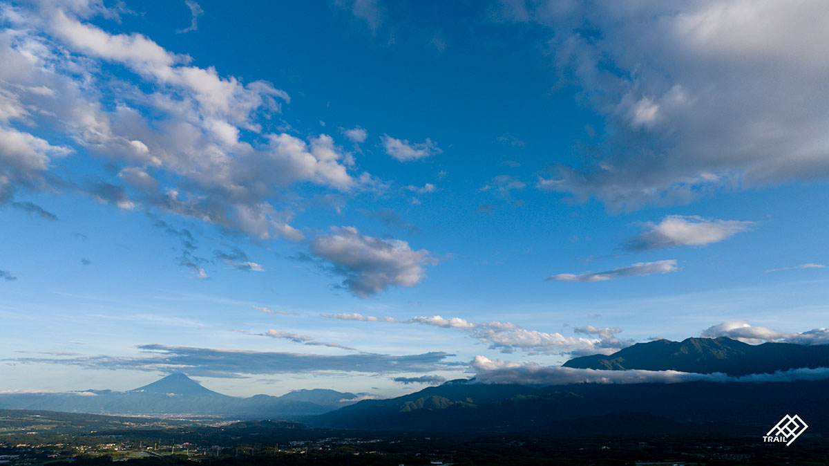 Three Peaks Yatsugatake Trail イメージ 1